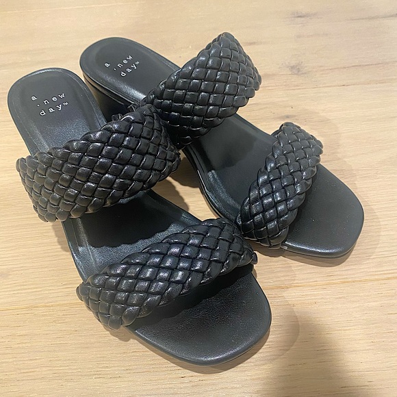 Black Braided Sandal - Picture 1 of 2